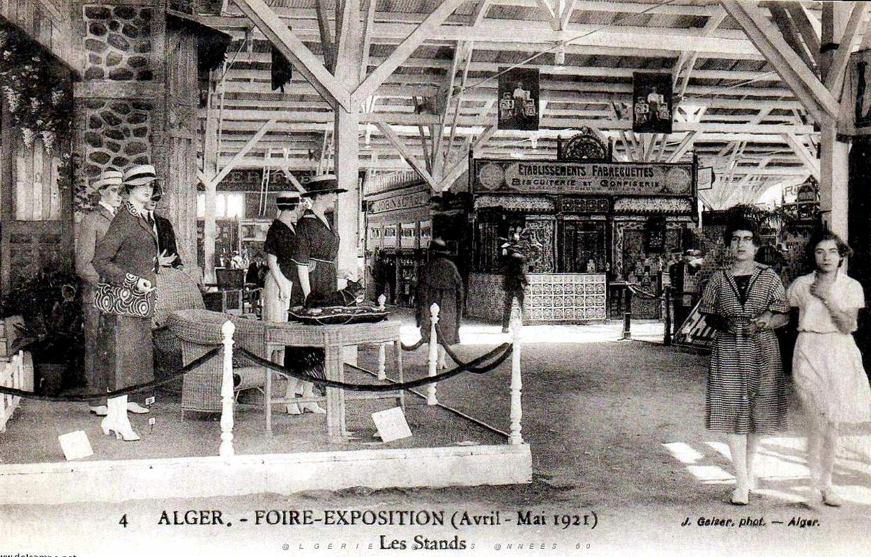 Alger - Foire-Expo de 1921 - Stands.jpg